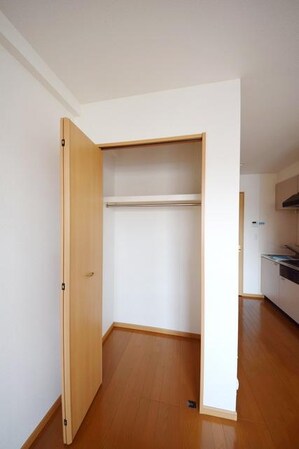 メゾン・アルピナの物件内観写真